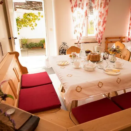 Guest house Weingut Familie Krell *